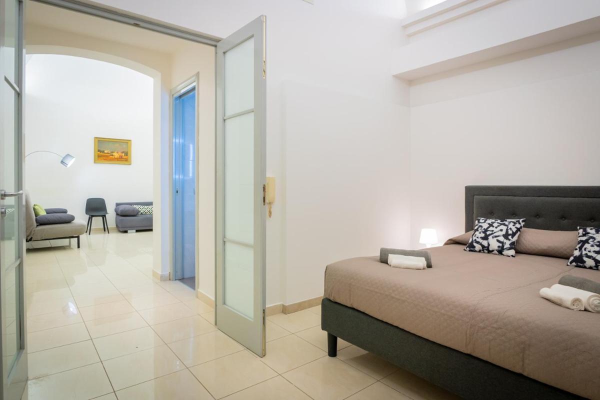 Antica Dimora Capruzzi Apartment Bari Bagian luar foto