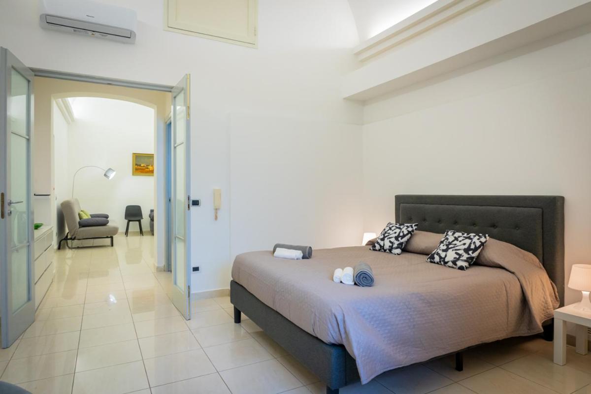 Antica Dimora Capruzzi Apartment Bari Bagian luar foto